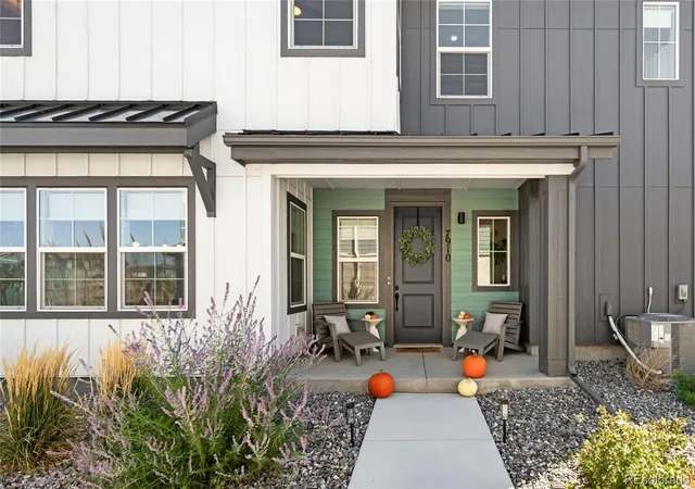 3rd image of 7910 Sterling Ranch Ave, Littleton, CO 80125 | MLS# 6793575