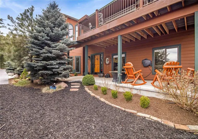 Photo 3 of Single family home for sale at 7008 Bluff Trl, Morrison, CO 80465 | MLS# 3150187 | Listing updated on 2026-08-14