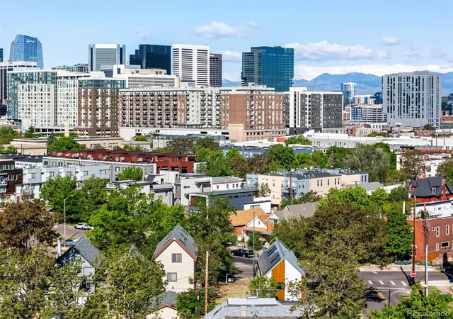 7th image of 2252 N Washington St, Denver, CO 80205 | MLS# 3939818