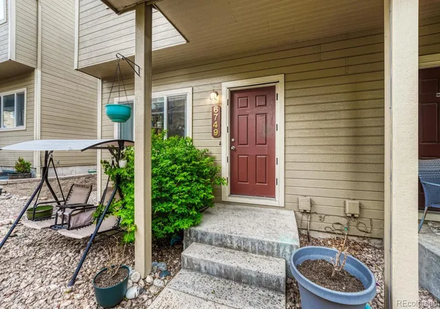 Photo 2 of Townhouse for sale at 6749 Rio Bravo Grv, Colorado Springs, CO 80922 | MLS# 5860481 | Listing updated on 2026-05-07