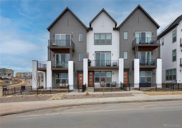 Homes for sale in Lone Tree, CO | 11552 Vibrato Ln, Lone Tree, CO 80134 | MLS# 9275057