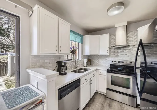 Homes for sale in Northglenn, CO | 11636 Communit Ycenter Dr #29, Northglenn, CO 80233 | MLS# 4668175