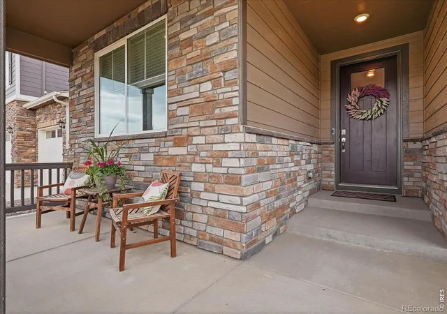 Photo 3 of Single family home for sale at 1929 Covered Brg Pkwy, Windsor, CO 80550 | MLS# IR1058392 | Listing updated on 2026-10-07