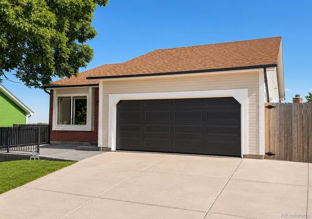 Homes for sale in Louisville, CO | 392 Eisenhower Dr, Louisville, CO 80027 | MLS# 9673754