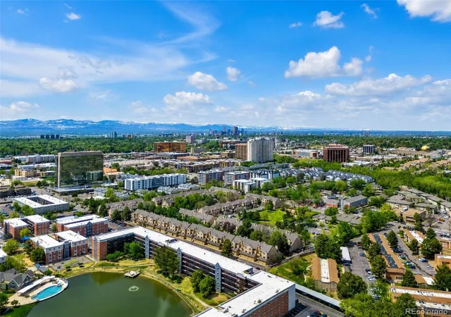 39th image of 5300 E Cherry Creek South Dr #1211, Denver, CO 80246 | MLS# 8195951