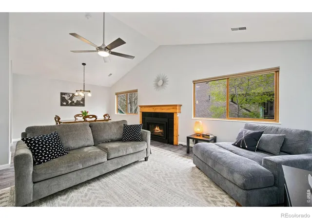 4th image of 1010 S Saint Vrain Ave #5, Estes Park, CO 80517 | MLS# IR1058402