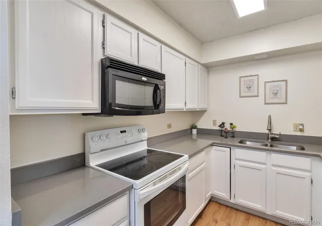 Photo 3 of Condo for sale at 1850 Folsom St #411, Boulder, CO 80302 | MLS# 5929175 | Listing updated on 2026-10-23