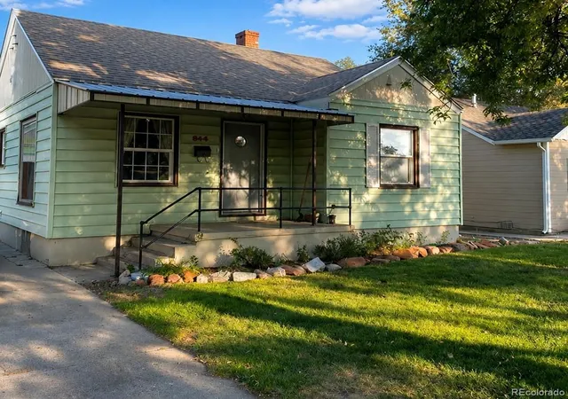 1st image of 816 Van Buren St, Pueblo, CO 81004 | MLS# 7784610