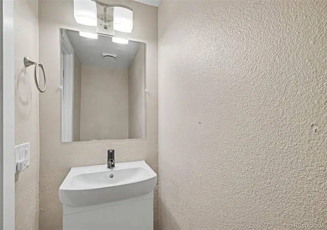 Homes for sale in Denver, CO | 7995 E Mississippi Avenue, Denver, CO 80247 | Houzeo