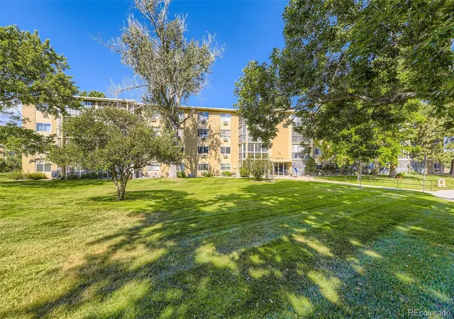 2nd image of 13500 E Cornell Ave #301, Aurora, CO 80014 | MLS# 7472821