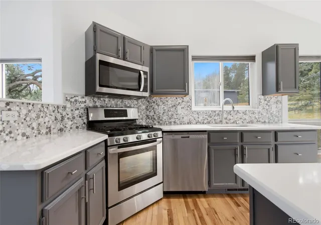 Photo 3 of Townhouse for sale at 28104 Meadow Dr, Evergreen, CO 80439 | MLS# 9023673 | Listing updated on 2026-08-29