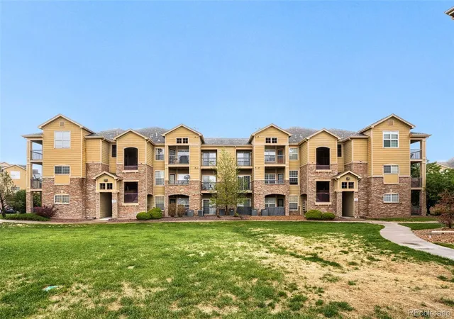Homes for sale in Parker, CO | 17346 Nature Walk Trail, Parker, CO 80134 | Houzeo