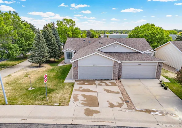 Photo 3 of Townhouse for sale at 2002 35th Avenue Ct, Greeley, CO 80634 | MLS# IR1058555 | Listing updated on 2026-09-12