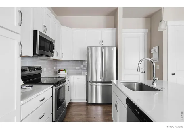 Homes for sale in Loveland, CO | 4139 S Park Dr, Loveland, CO 80538 | MLS# IR1058567