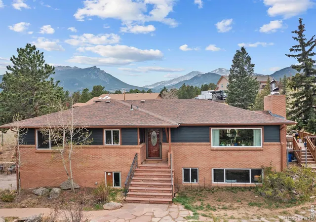 1st image of 1451 Cedar Ln, Estes Park, CO 80517 | MLS# IR1058568
