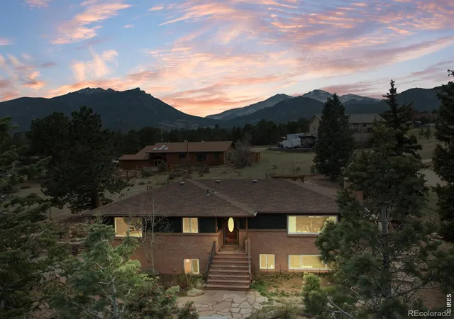 38th image of 1451 Cedar Ln, Estes Park, CO 80517 | MLS# IR1058568