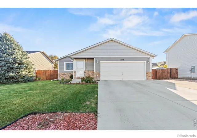 Photo 1 of Single family home for sale at 2828 39th Avenue, Greeley, CO 80634 | MLS# IR1058580 | Listing updated on 2026-10-09