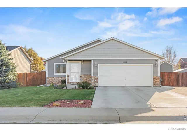 Photo 2 of Single family home for sale at 2828 39th Avenue, Greeley, CO 80634 | MLS# IR1058580 | Listing updated on 2026-10-09