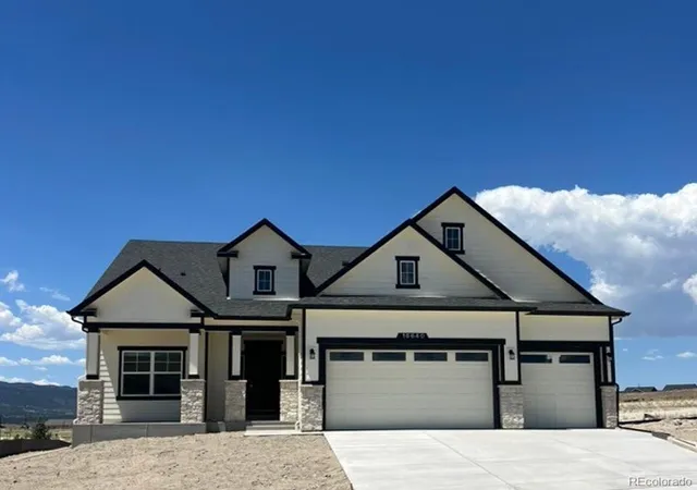 Photo 1 of Single family home for sale at 16640 Timbercrest Dr, Monument, CO 80132 | MLS# 1889124 | Listing updated on 2026-08-28