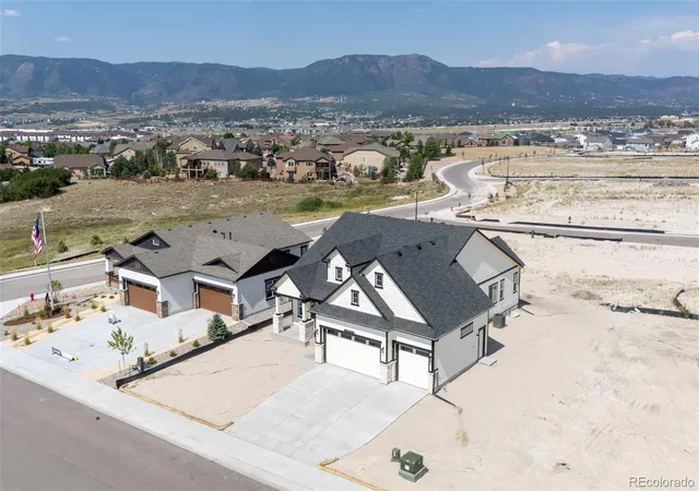 Photo 3 of Single family home for sale at 16640 Timbercrest Dr, Monument, CO 80132 | MLS# 1889124 | Listing updated on 2026-08-28