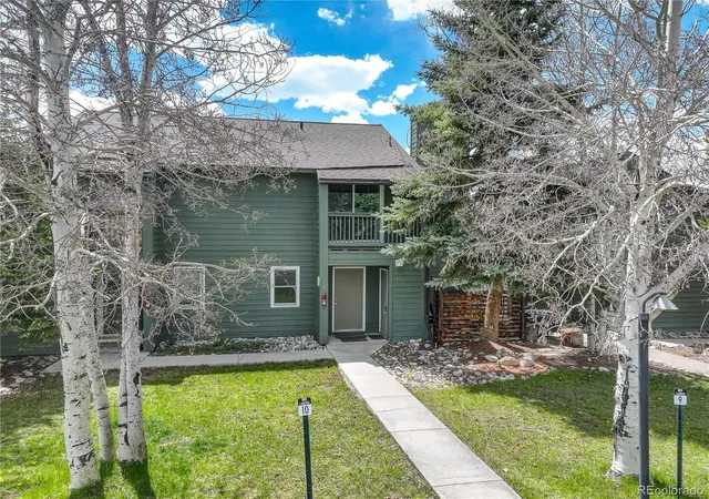 Photo 3 of Townhouse for sale at 258 Cove Blvd #9, Dillon, CO 80435 | MLS# 5167509 | Listing updated on 2026-10-06