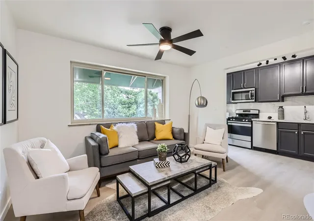 Homes for sale in Denver, CO | 2100 N Franklin St #20, Denver, CO 80205 | MLS# 4943107