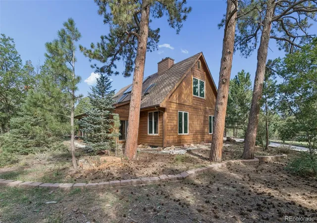 Photo 3 of Single family home for sale at 3660 Range View Rd, Monument, CO 80132 | MLS# 9398643 | Listing updated on 2026-10-07