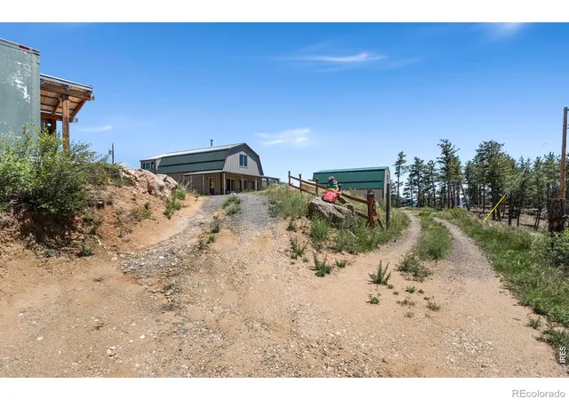 Homes for sale in Bellvue, CO | 1154 Redstone Dr, Bellvue, CO 80512 | MLS# IR1058636