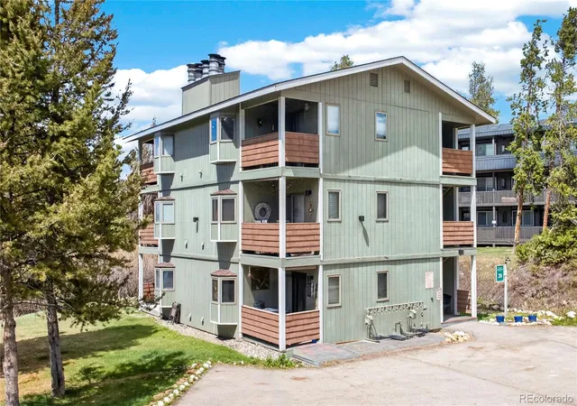 Photo 3 of Condo for sale at 59 River Dr #2, Winter Park, CO 80482 | MLS# 9582982 | Listing updated on 2026-10-07
