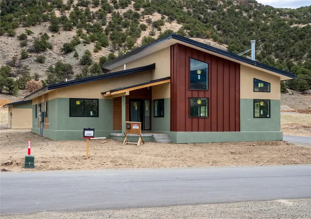 Photo 1 of Single family home for sale at 4958 Main St, Salida, CO 81201 | MLS# 6880555 | Listing updated on 2026-08-31