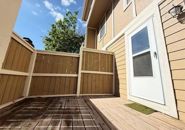 2nd image of 14129 E Dickinson Dr, Aurora, CO 80014