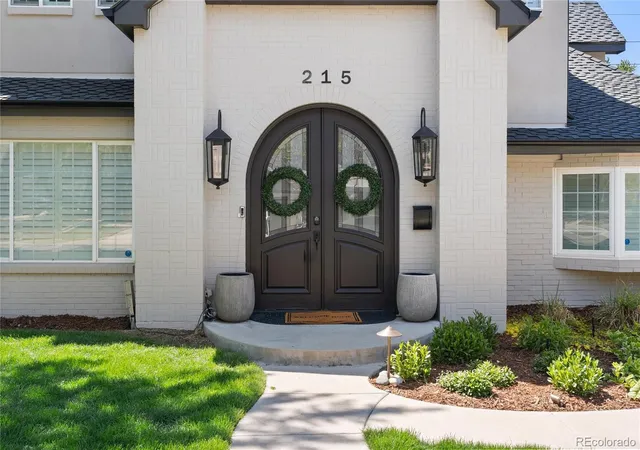 Photo 1 of Single family home for sale at 215 Ivanhoe St, Denver, CO 80220 | MLS# 9679786 | Listing updated on 2026-09-16