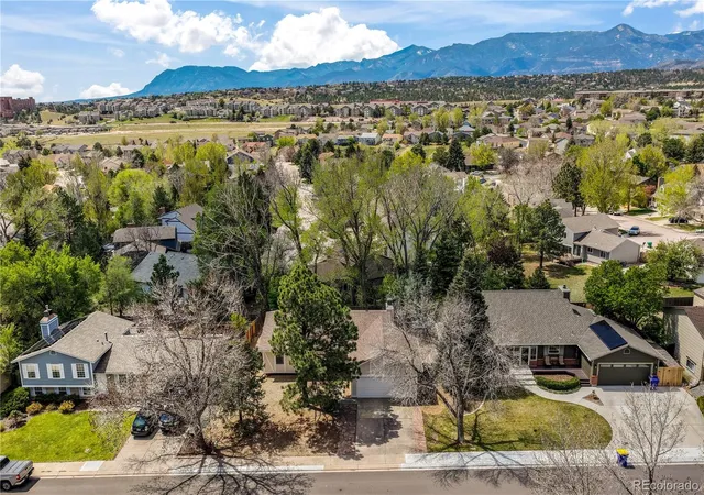 5th image of 223 Saddlemountain Rd, Colorado Springs, CO 80919 | MLS# 9303365