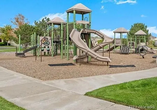 2nd image of 11250 Florence St, Commerce City, CO 80640