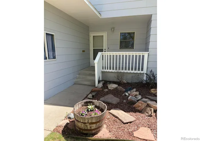 Photo 3 of Single family home for sale at 800 Diana St, Fort Morgan, CO 80701 | MLS# IR1058732 | Listing updated on 2026-09-28