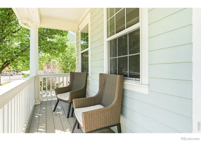 Photo 2 of Townhouse for sale at 525 Casper Dr, Lafayette, CO 80026 | MLS# IR1058758 | Listing updated on 2026-09-23