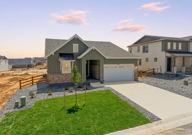 Single family home for sale at 716 Bradley Cir, Elizabeth, CO 80107 | MLS# 6818650