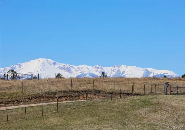 Photo 4 of Single family home for sale at 14390 Herring Rd, Colorado Springs, CO 80908 | MLS# 4423526 | Listing updated on 2026-09-30