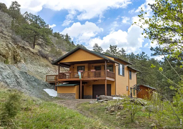 Photo 1 of Single family home for sale at 1002 Streamside Dr, Glen Haven, CO 80532 | MLS# IR1058806 | Listing updated on 2026-10-08