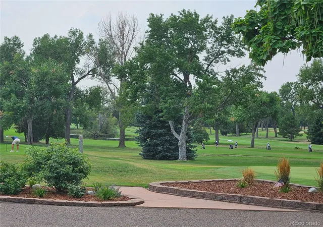 2nd image of 4003 S Carson St #B, Aurora, CO 80014 | MLS# 4508351
