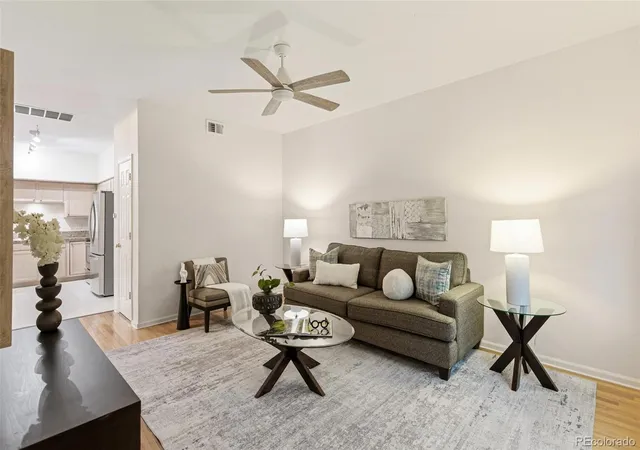 3rd image of 4003 S Carson St #B, Aurora, CO 80014 | MLS# 4508351
