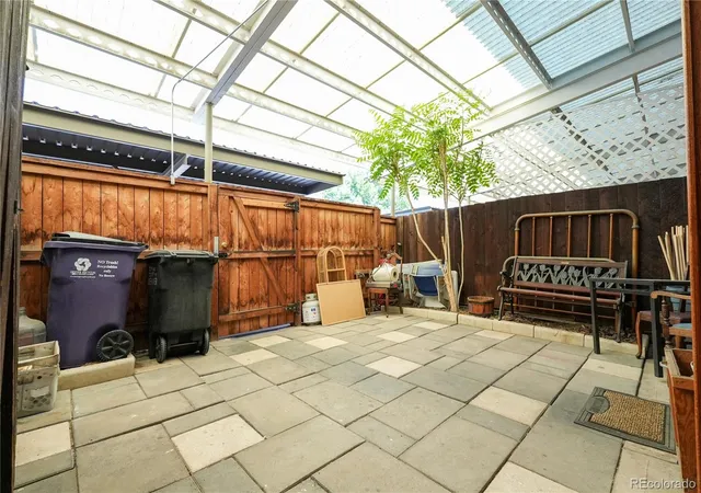 2nd image of 9155 E Oxford Dr, Denver, CO 80237 | MLS# 9179902