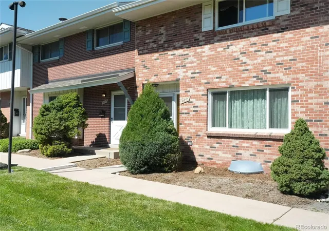 1st image of 9155 E Oxford Dr, Denver, CO 80237 | MLS# 9179902
