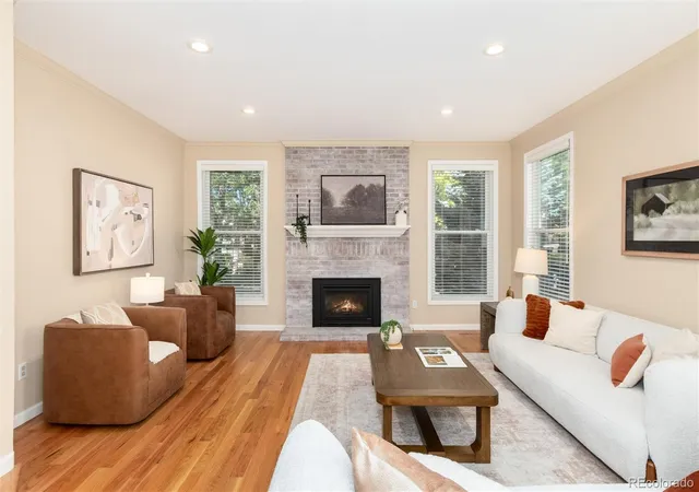 Photo 3 of Townhouse for sale at 284 N Monroe St, Denver, CO 80206 | MLS# 3396768 | Listing updated on 2026-08-24