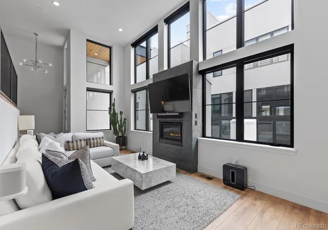Homes for sale in Denver, CO | 818 Ash St #3, Denver, CO 80220 | MLS# 2713972