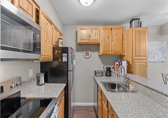 Listing Photo 5 - Condo for sale in building located at 4337 N Carefree Cir, Colorado Springs, CO 80917