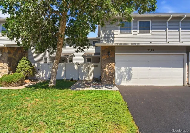 Photo 1 of Condo for sale at 2528 S Vaughn Way #C, Aurora, CO 80014 | MLS# 8595821 | Listing updated on 2026-09-15