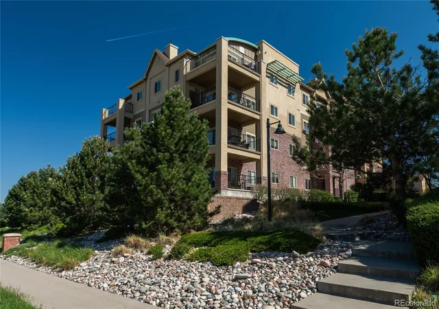 2nd image of 1062 Rockhurst Dr, Highlands Ranch, CO 80129
