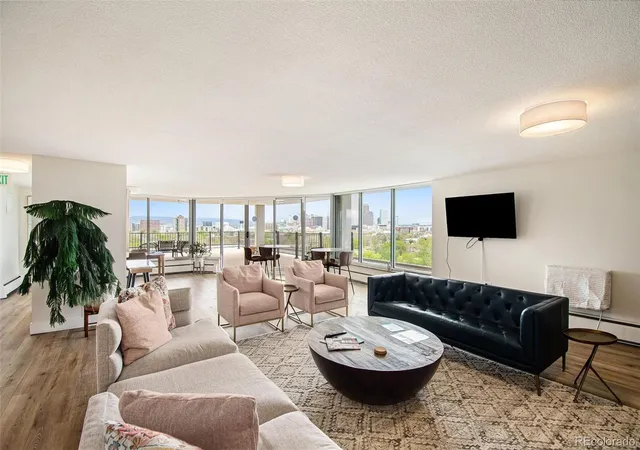 2nd image of 1085 N Lafayette St, Denver, CO 80218
