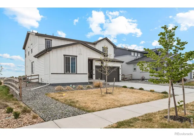 Homes for sale in Longmont, CO | 14680 Harvest Dr, Longmont, CO 80504 | MLS# IR1058856